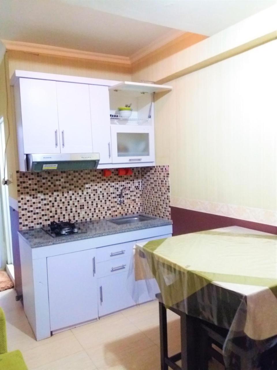 Raja Property Jakarta Luaran gambar